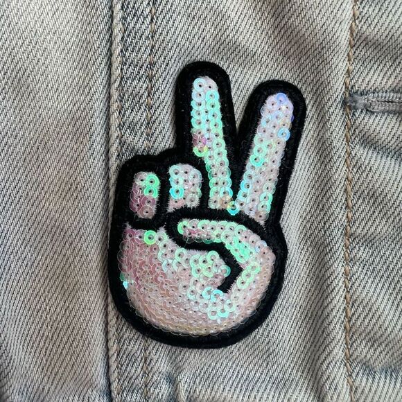 Gap Kids Button-Down Sequin Patches Denim Jacket Light Wash Blue Size M - Picture 4 of 13